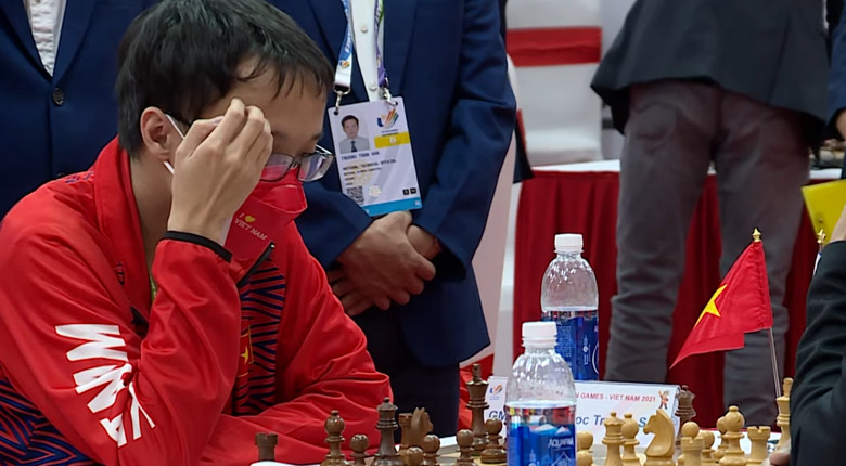 Vợ chồng Nguyễn Ngọc Trường Sơn - Thảo Nguyên cùng lúc giành 2 HCV cờ vua SEA Games 31 - Ảnh 1