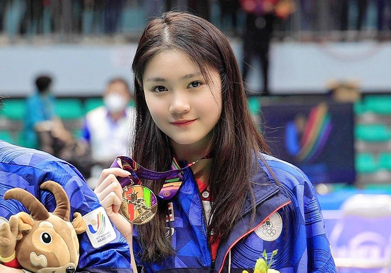Thiên thần cầu lông Thái Lan đăng quang giải Đan Mạch Masters - Ảnh 6