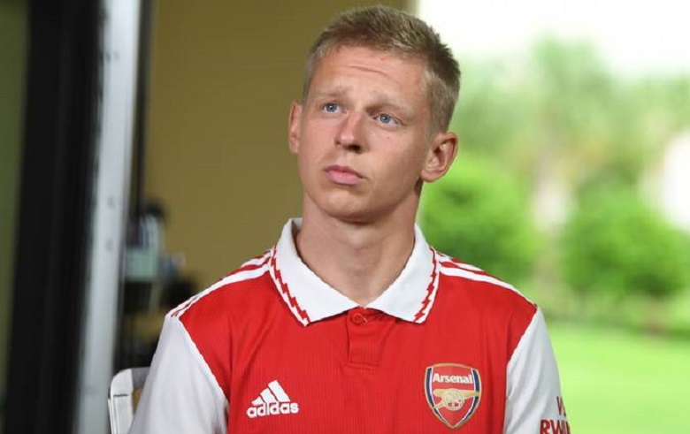 Arsenal chính thức chiêu mộ Oleksandr Zinchenko từ Man City - Ảnh 1