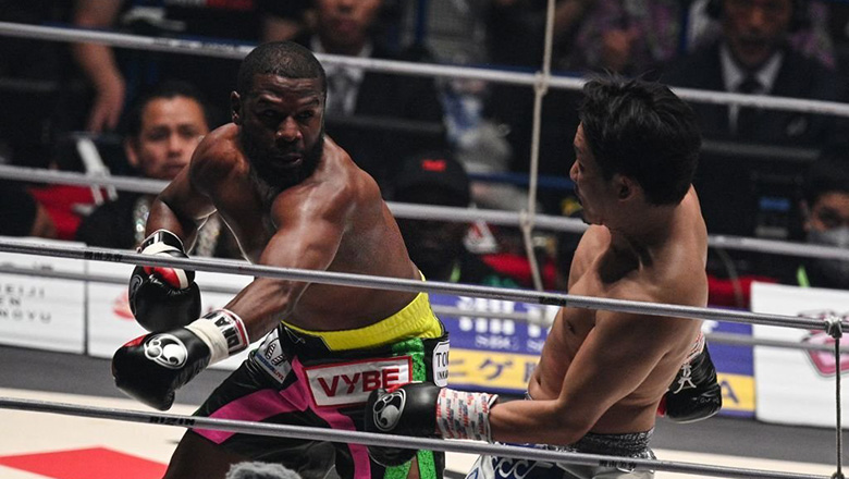 Floyd Mayweather hạ knock-out võ sĩ MMA Nhật Bản - Ảnh 2