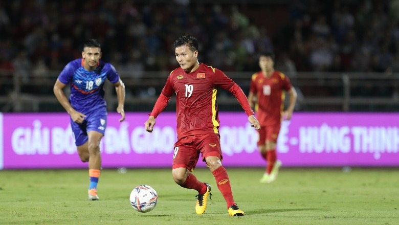 HLV Pau FC: Quang Hải là cầu thủ giỏi, nhưng vẫn cần thêm thời gian - Ảnh 3
