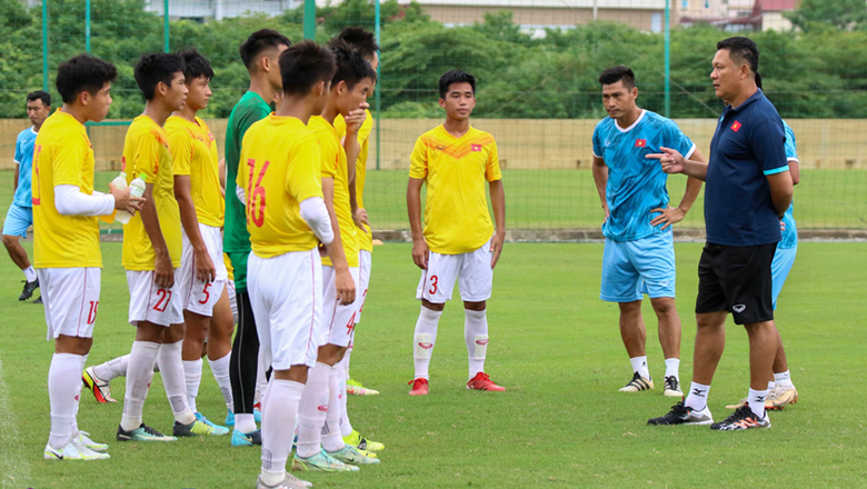 HLV Nguyễn Quốc Tuấn: U17 Việt Nam chưa biết nhiều về các đối thủ - Ảnh 1