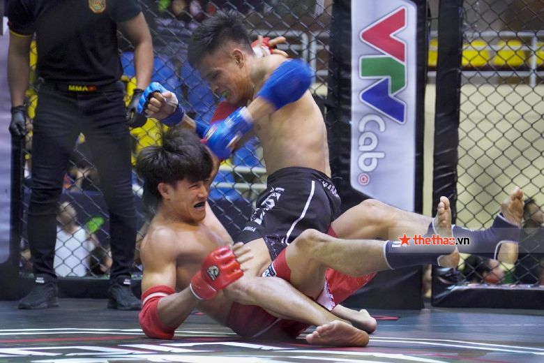 Hành trình vào chung kết LION Championship 2022 của Nguyễn Trần Duy Nhất: Toàn thắng bằng knock out - Ảnh 5