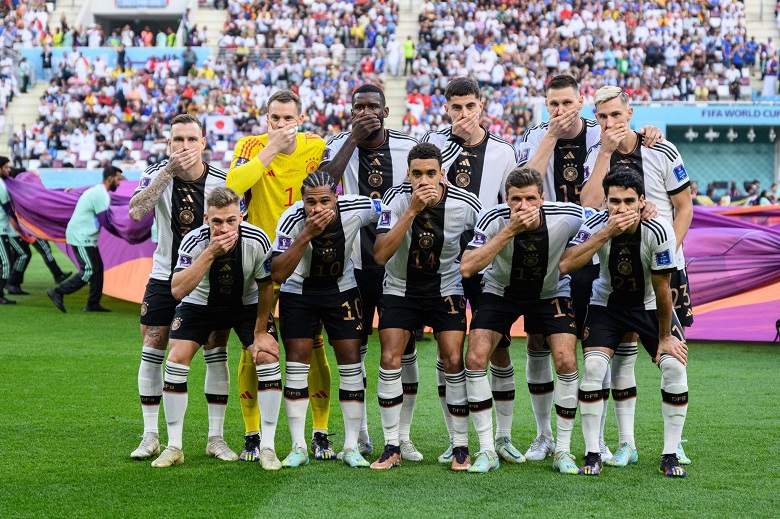 Eden Hazard công trích thẳng mặt, khuyên ĐT Đức tập trung đá bóng - Ảnh 2