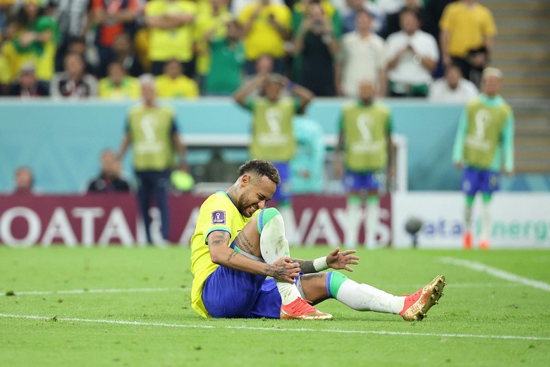 Neymar chấn thương, ký ức về ‘thảm họa’ tại World Cup 2014 ùa về với Brazil - Ảnh 2
