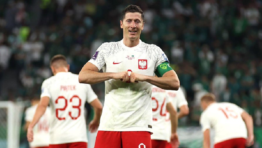 Kết quả bóng đá Ba Lan vs Saudi Arabia: Lewandowski trừng phạt 'Đại bàng xanh'